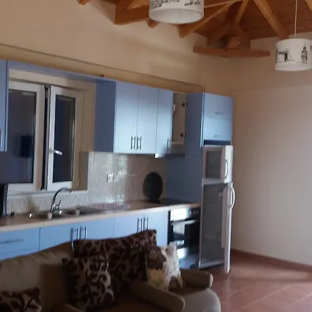 度假居 12 Lefktro House 卡德哈米利
